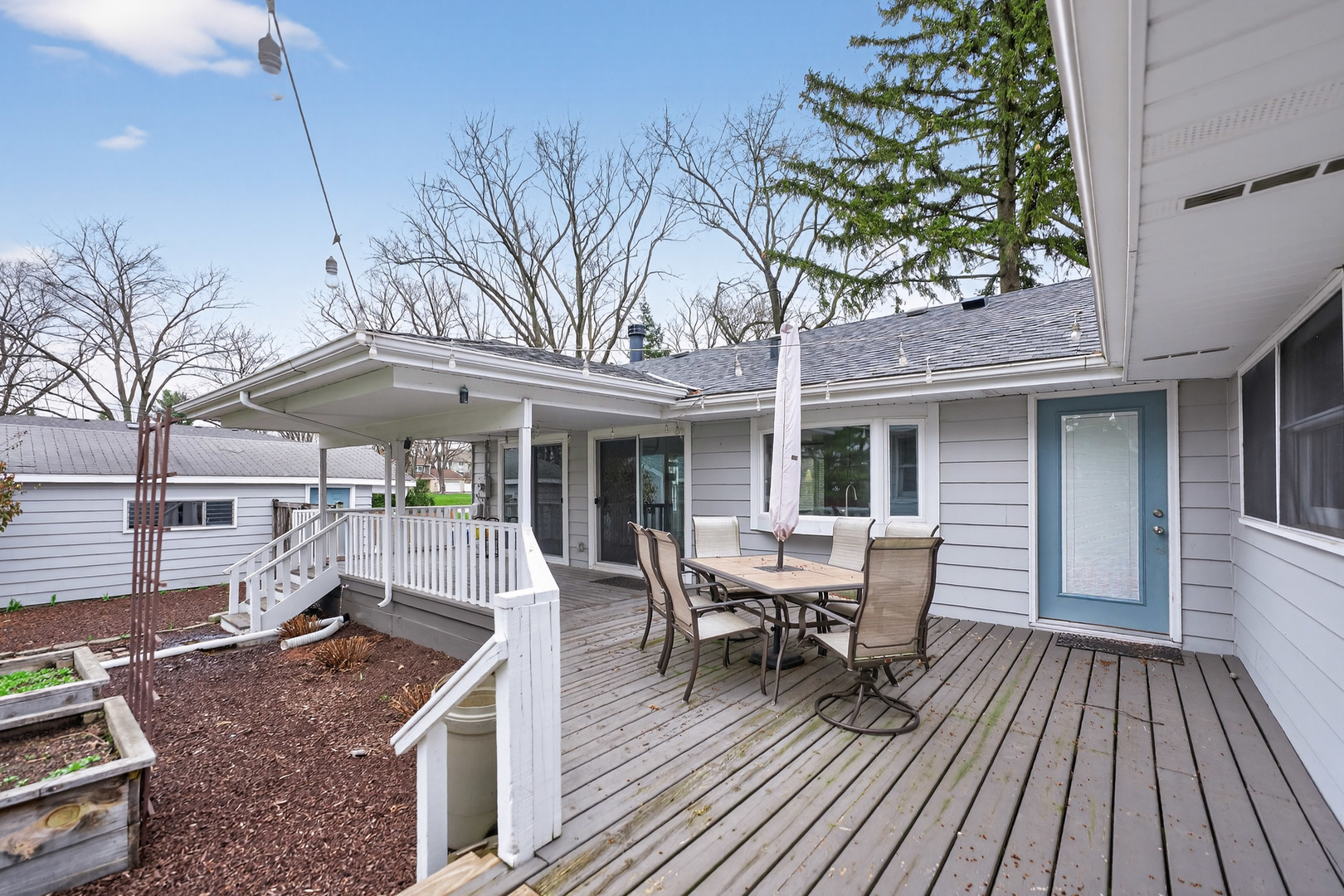 270 South Ott Avenue Glen Ellyn IL 60137