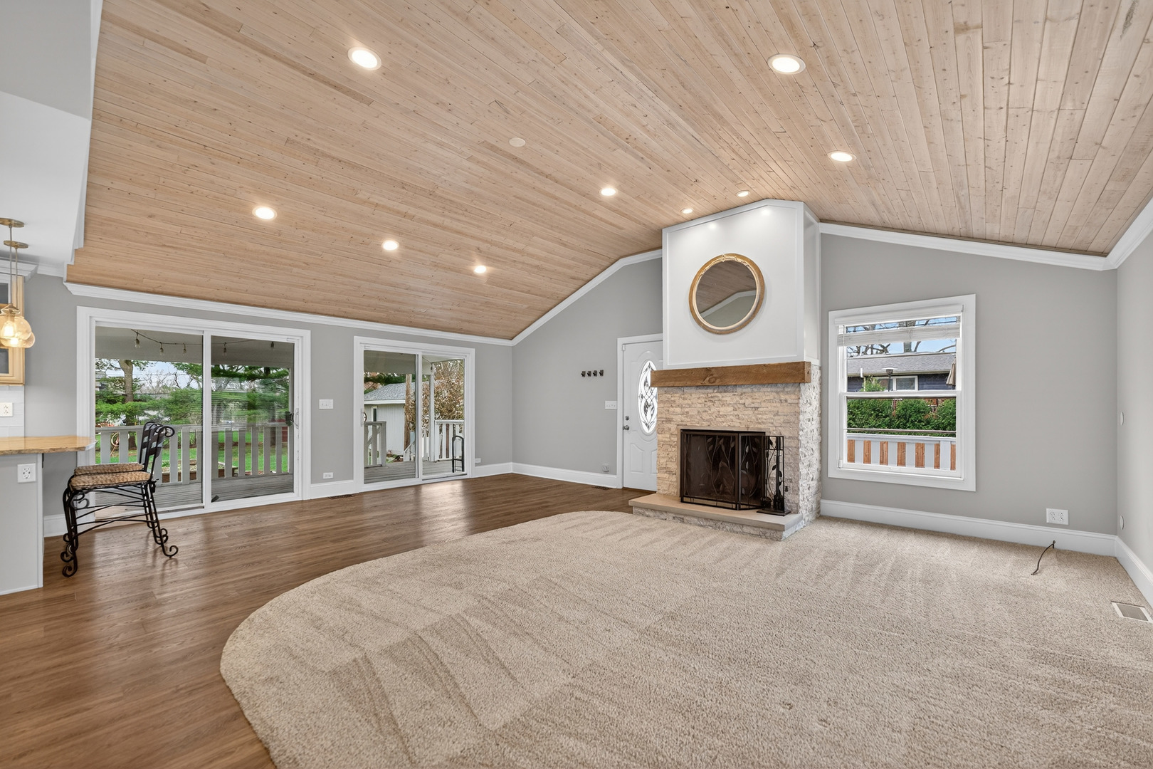 270 South Ott Avenue Glen Ellyn IL 60137