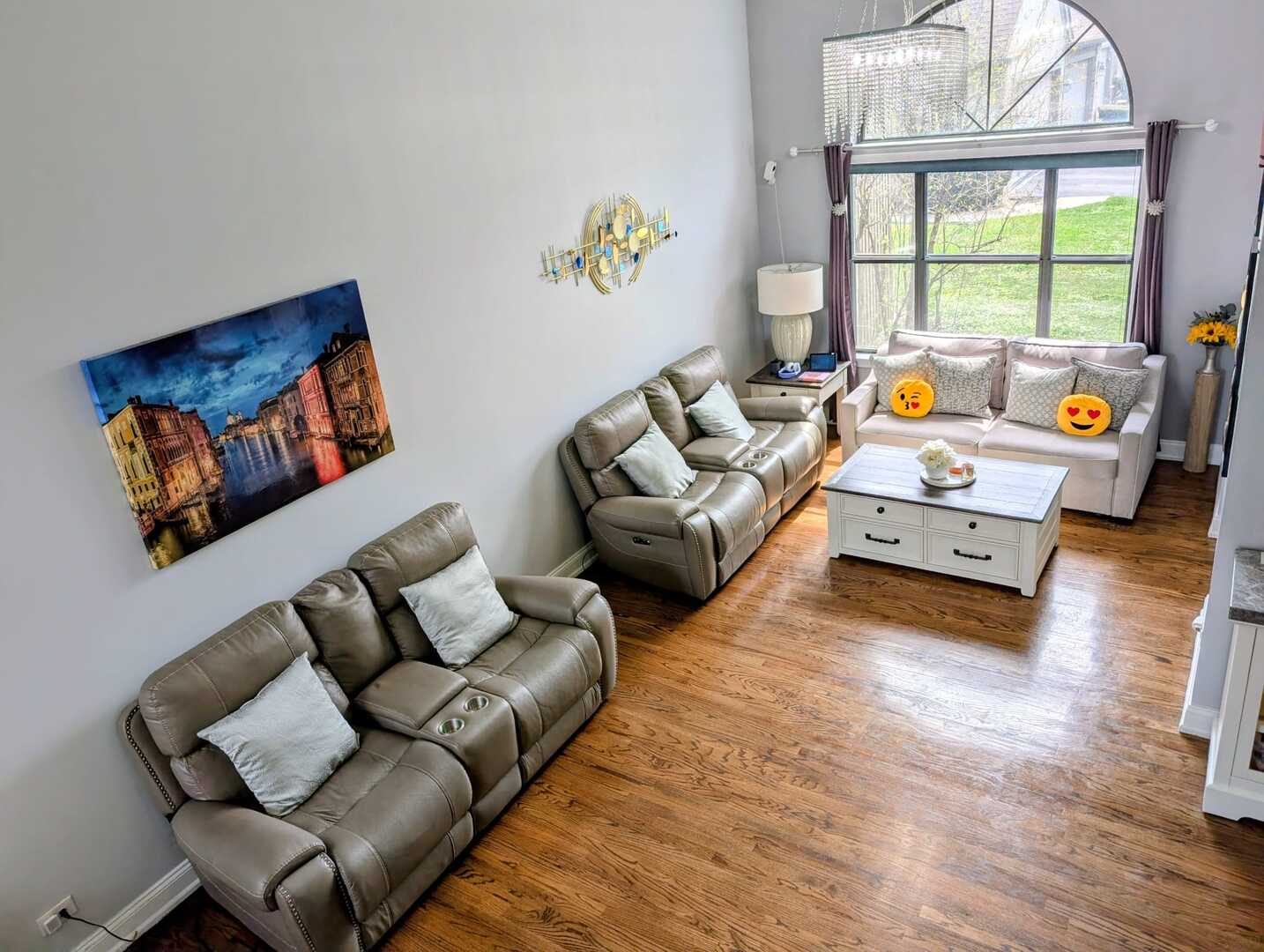 204 Bright Ridge Drive Schaumburg IL 60194