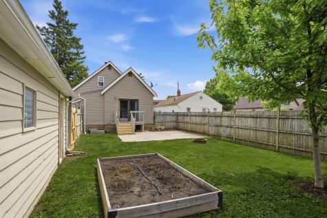 1205 South Lee Street Bloomington IL 61701