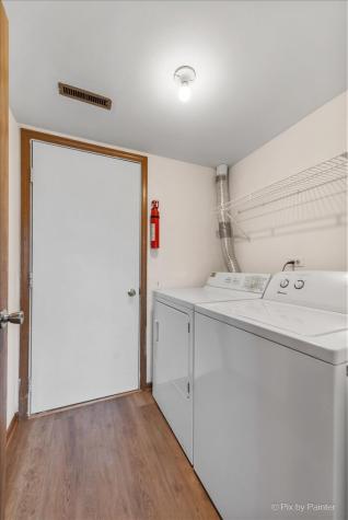 49 Carey Lane Streamwood IL 60107