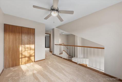 49 Carey Lane Streamwood IL 60107
