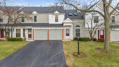 49 Carey Lane Streamwood IL 60107