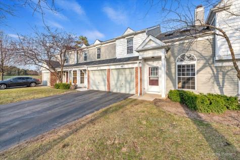 49 Carey Lane Streamwood IL 60107