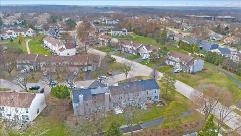 49 Carey Lane Streamwood IL 60107