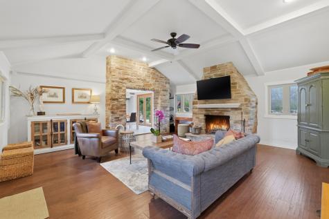 25848 West Scott Road North Barrington IL 60010