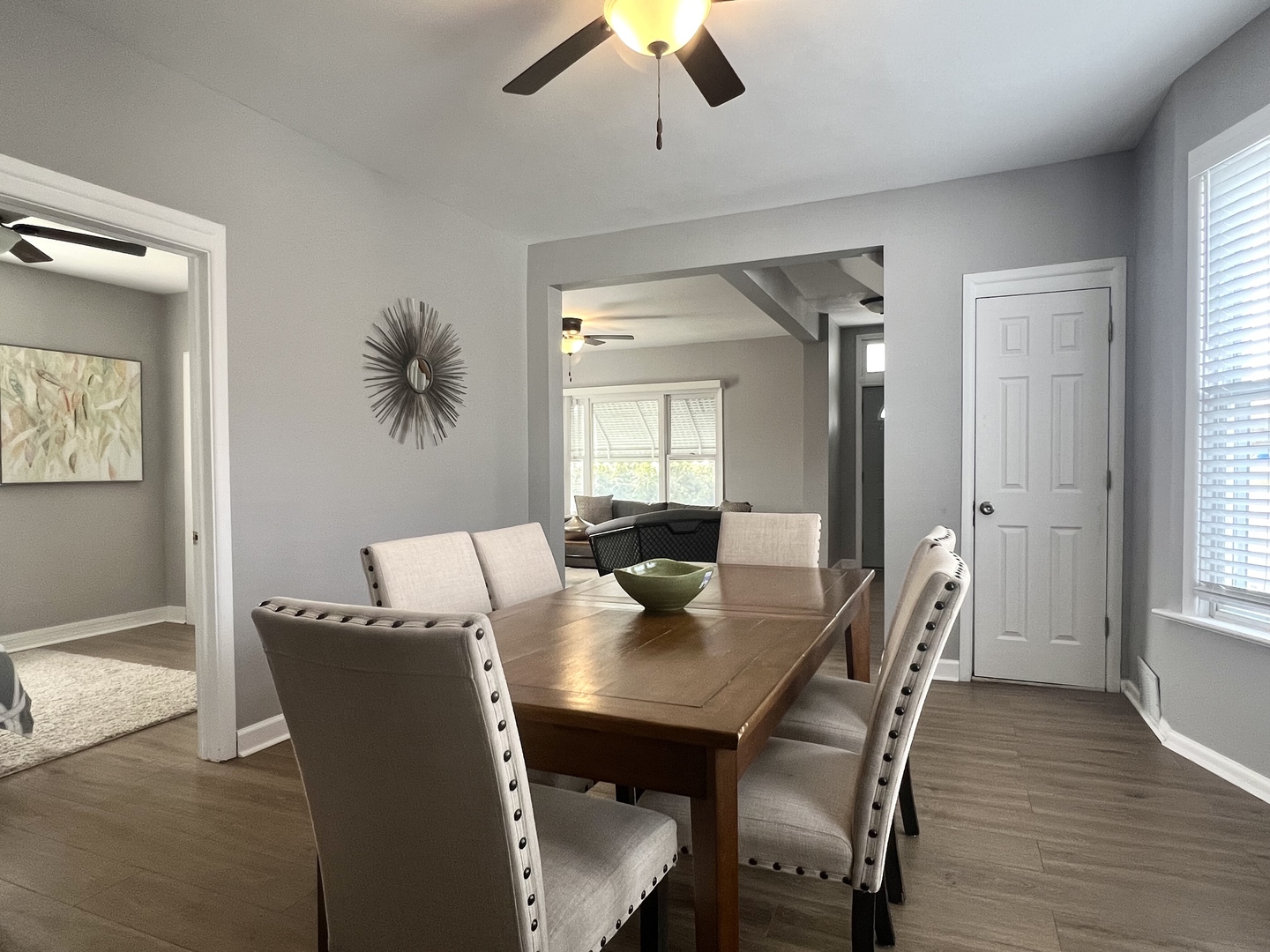 7113 Clarendon Hills Road Darien IL 60561