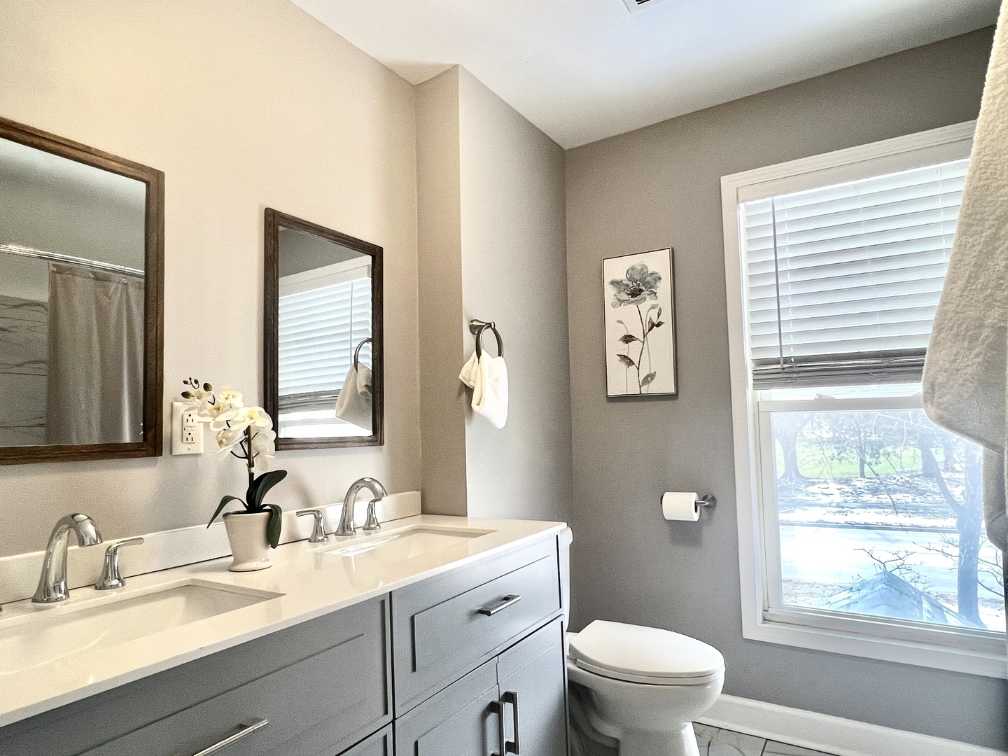 7113 Clarendon Hills Road Darien IL 60561