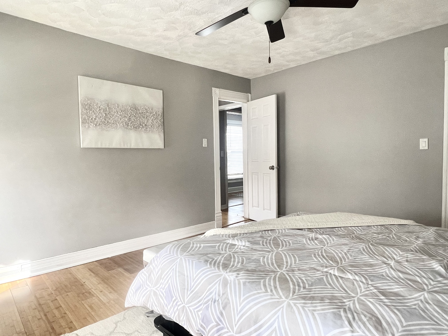 7113 Clarendon Hills Road Darien IL 60561