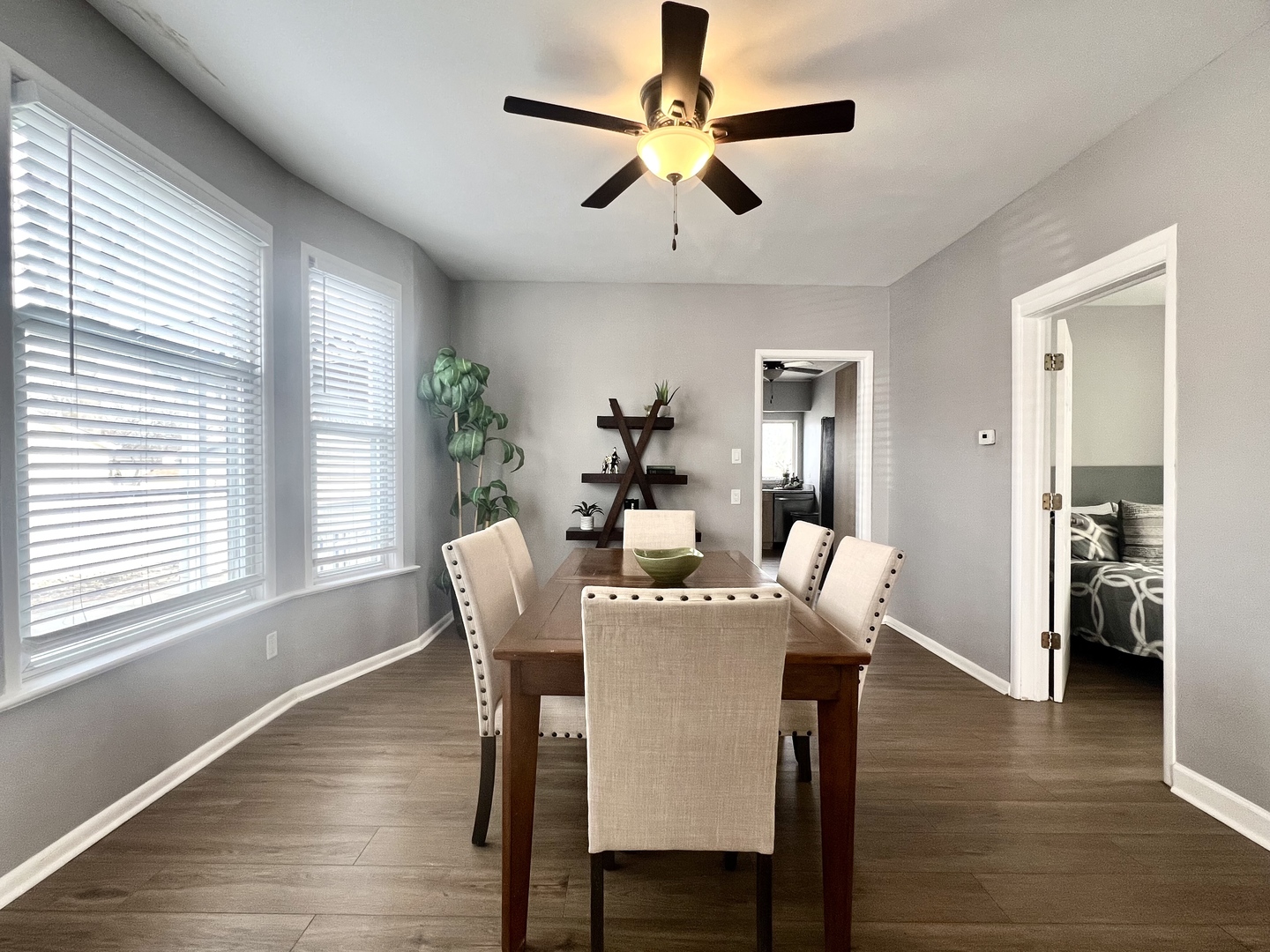 7113 Clarendon Hills Road Darien IL 60561