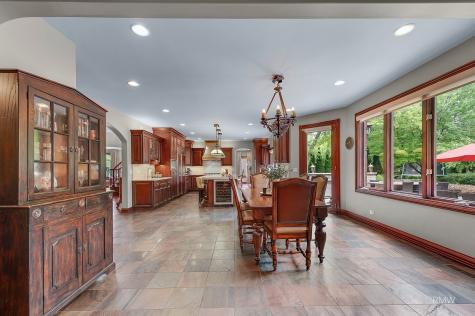 304 Juliana Lane Bloomingdale IL 60108