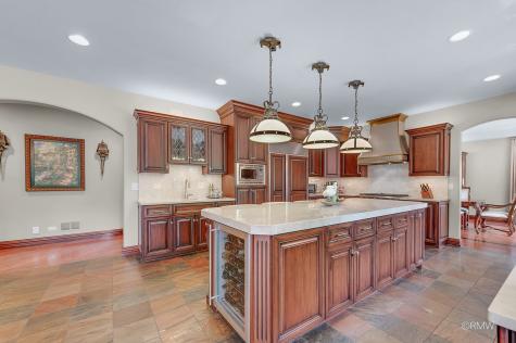 304 Juliana Lane Bloomingdale IL 60108