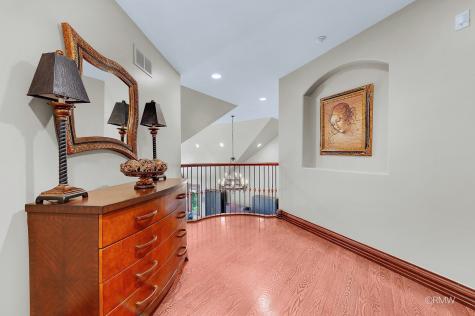 304 Juliana Lane Bloomingdale IL 60108