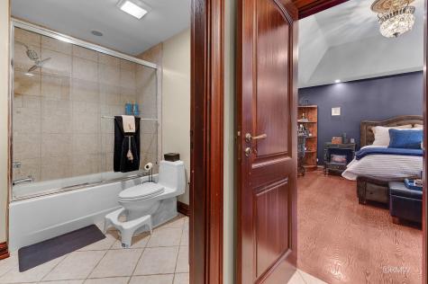 304 Juliana Lane Bloomingdale IL 60108