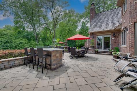 304 Juliana Lane Bloomingdale IL 60108