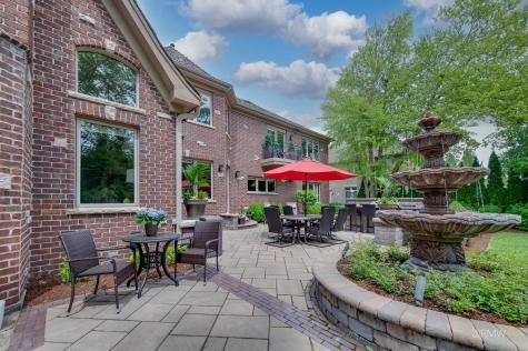 304 Juliana Lane Bloomingdale IL 60108