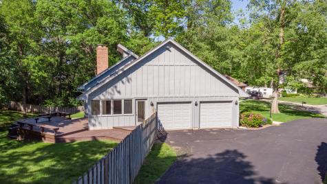 684 Sioux Drive Freeport IL 61032