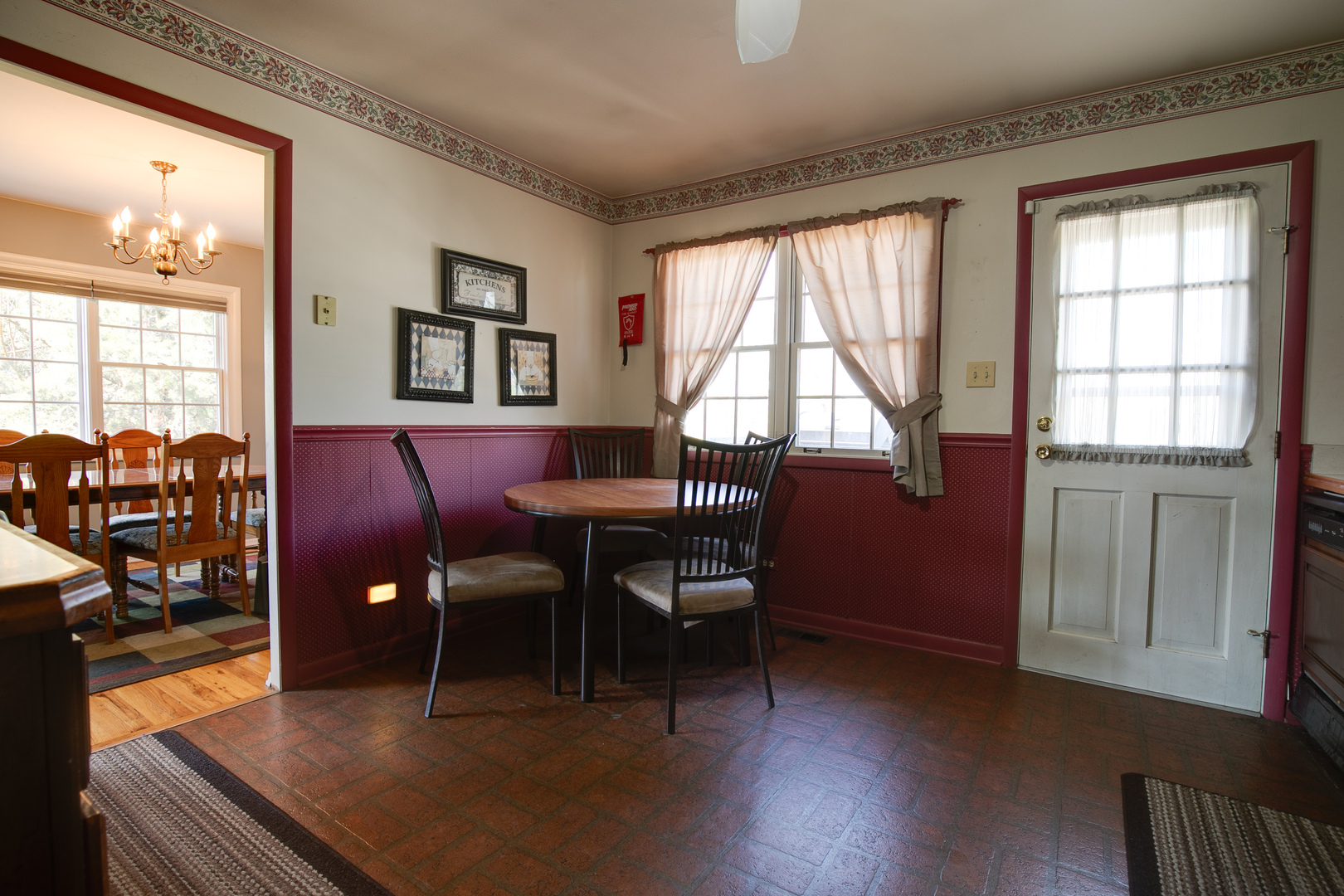 21W137 Everest Road Lombard IL 60148