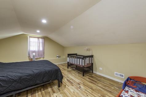 1700 Gideon Avenue Zion IL 60099