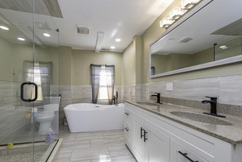 1700 Gideon Avenue Zion IL 60099