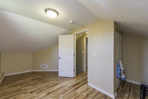 1700 Gideon Avenue Zion IL 60099