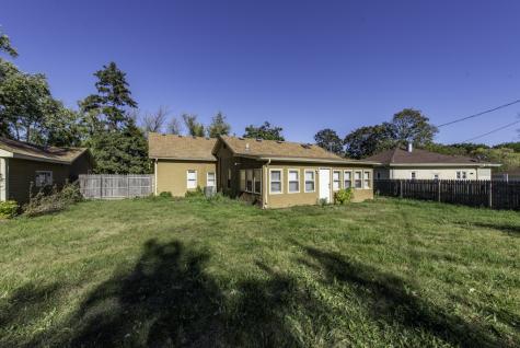 1700 Gideon Avenue Zion IL 60099