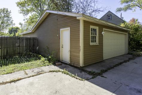 1700 Gideon Avenue Zion IL 60099