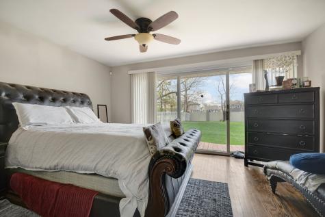 16810 Greenwood Avenue South Holland IL 60473