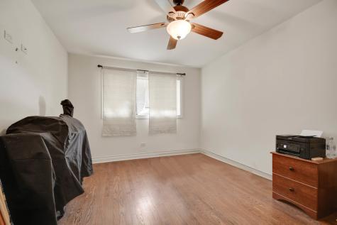 16810 Greenwood Avenue South Holland IL 60473