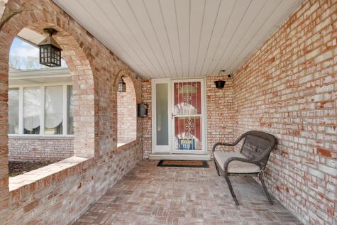 16810 Greenwood Avenue South Holland IL 60473