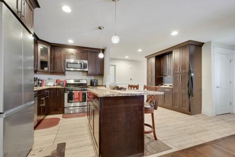 16810 Greenwood Avenue South Holland IL 60473