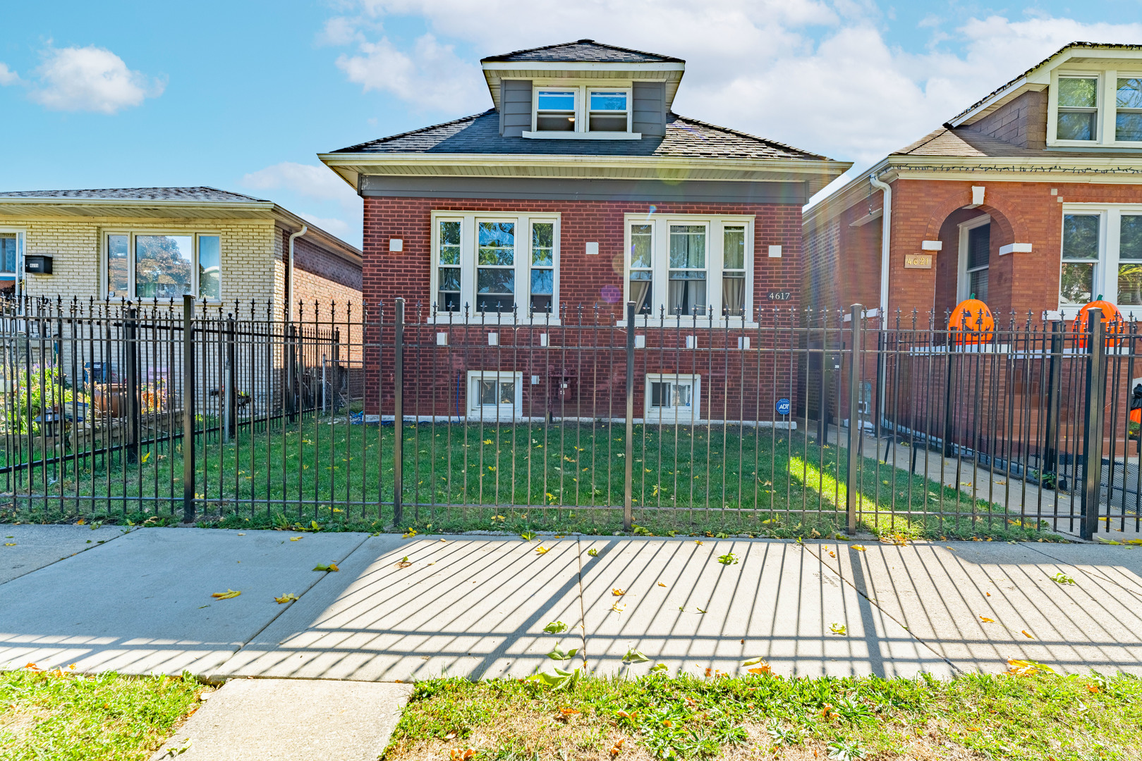 4617 West Mclean Avenue Chicago IL 60639