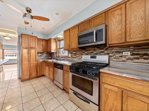 241 Zuelke Drive Bellwood IL 60104