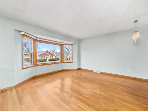 241 Zuelke Drive Bellwood IL 60104