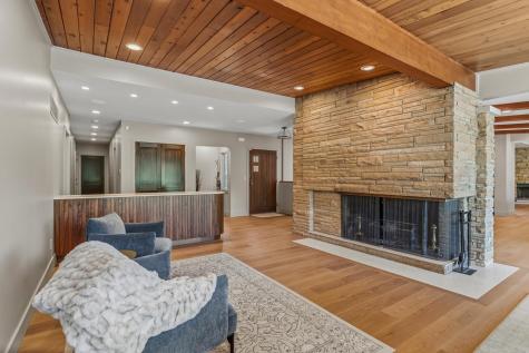 60 Greencroft Drive Champaign IL 61821