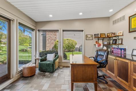 60 Greencroft Drive Champaign IL 61821