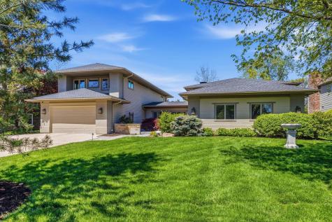 60 Greencroft Drive Champaign IL 61821