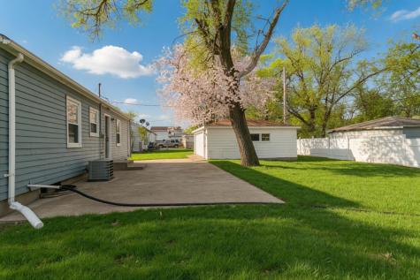 21704 Clyde Avenue Sauk Village IL 60411