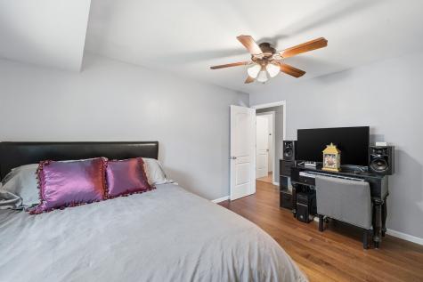 602 North Ashbury Avenue Bolingbrook IL 60440