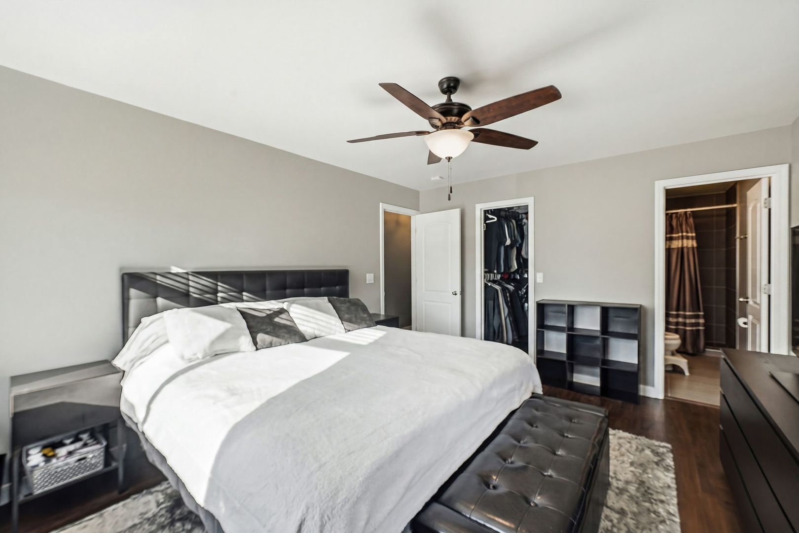 602 North Ashbury Avenue Bolingbrook IL 60440