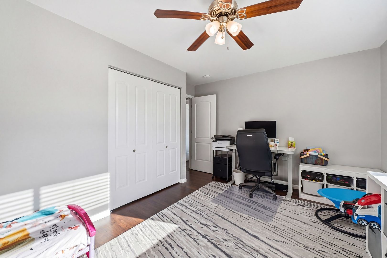 602 North Ashbury Avenue Bolingbrook IL 60440