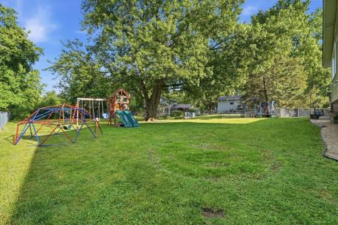 602 North Ashbury Avenue Bolingbrook IL 60440