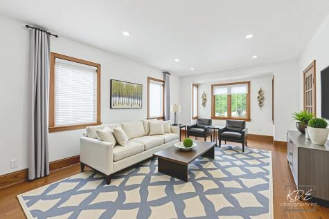 330 South Maple Street Itasca IL 60143