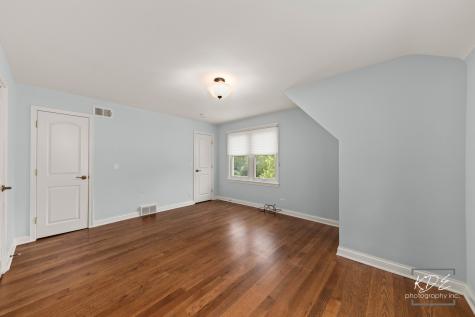330 South Maple Street Itasca IL 60143