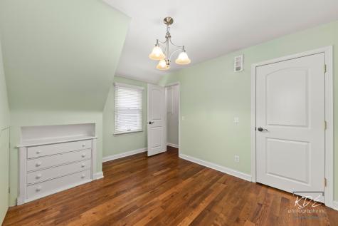 330 South Maple Street Itasca IL 60143