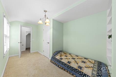 330 South Maple Street Itasca IL 60143