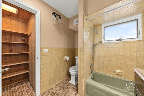 330 South Maple Street Itasca IL 60143