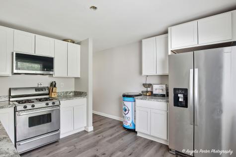 1904 Joanna Avenue Zion IL 60099