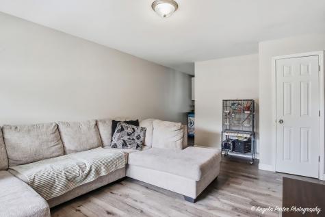 1904 Joanna Avenue Zion IL 60099