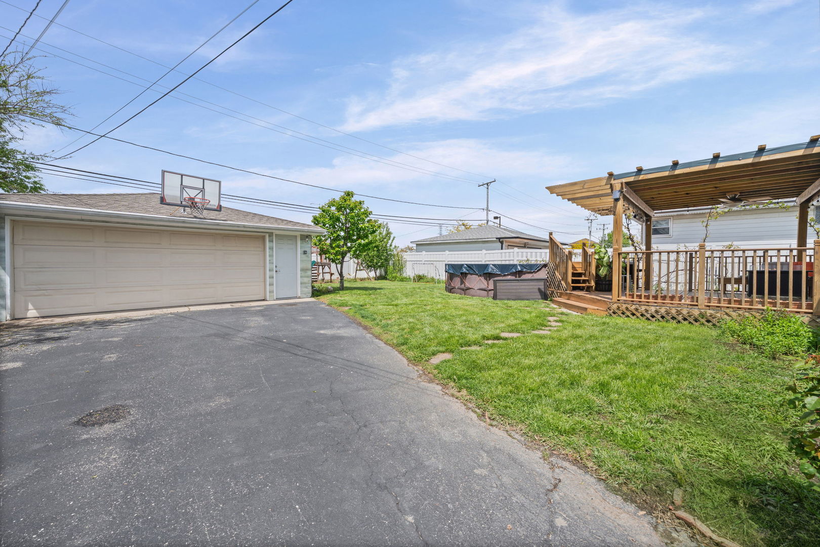 740 North Michigan Street Elmhurst IL 60126